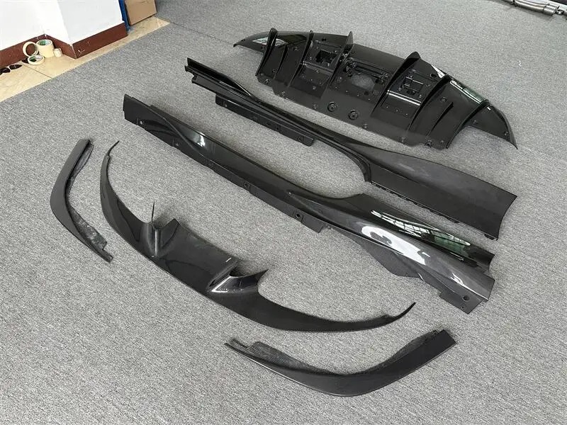 Dry Carbon Fiber Bodykit OEM Style for  F8 Carbon Bumper Hood Door Fender Side Skirts Spoiler